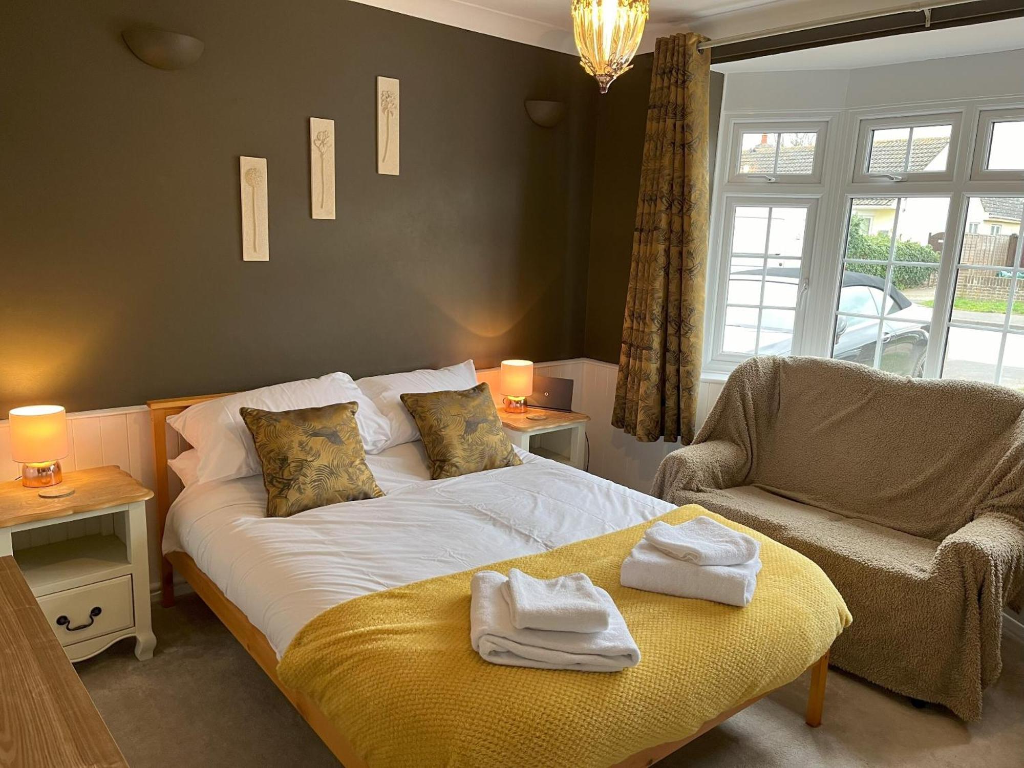 Oak View * Saint Osyth